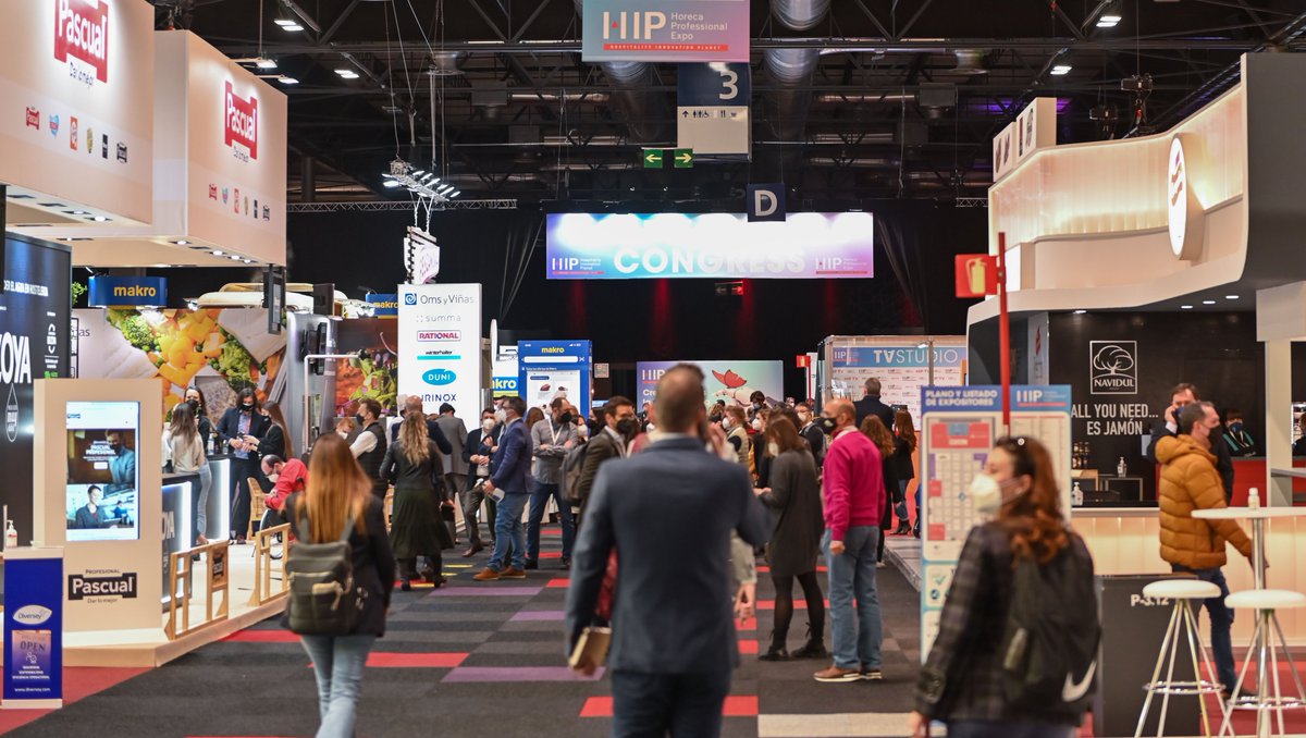 IFEMA's tweet photo. #HIP2021 marca el camino para la reactivación de las ferias. Ha sido la primera presencial de Europa y ha contado con todas las garantías sanitarias.

Además, @expohip deja un impacto económico de 23 millones de euros en Madrid.

🔗 https://t.co/SYTqh1EcYE

#IFEMAespacioSeguro https://t.co/vXJ7z2NRym