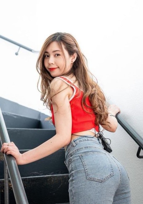 fapverite's tweet photo. พี่แp้งใส่ชุดว่ายน้ำทุกคนก็เงี่ยนกันหมด https://t.co/1dUuHq9RM8