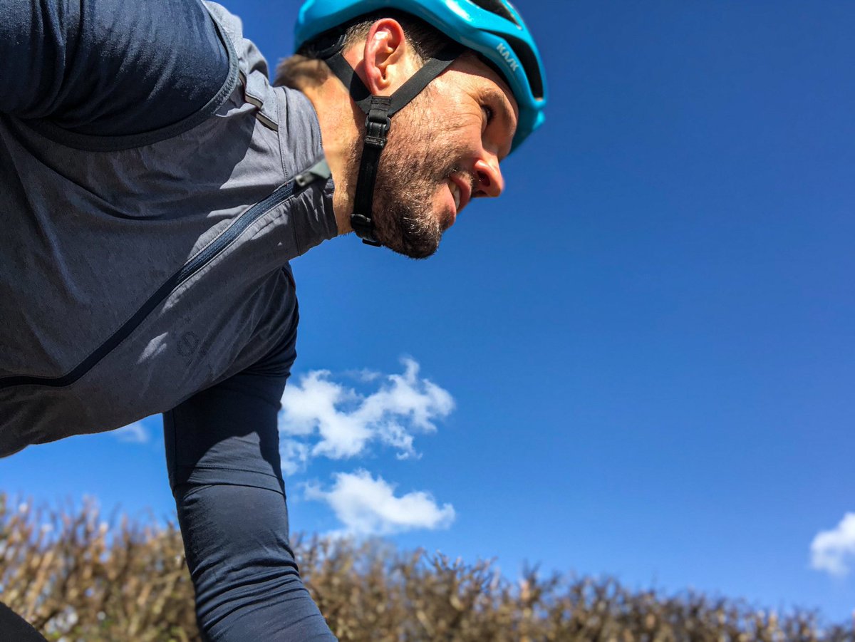 The sun is shining, which means I can crack open my summer kit from <a href="/ashmei/">ashmei</a> and head for the hills.