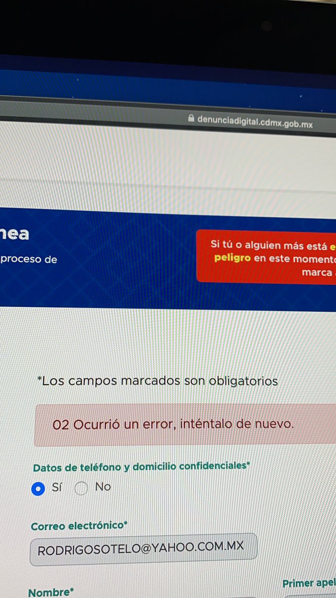 rosotelo's tweet photo. @LaAgenciaCDMX no puedo hacer denuncia digital y no hay manera de llamar a los números que aparecen en su página, nadie contesta. Ayuda! https://t.co/ygjr0vVkPc