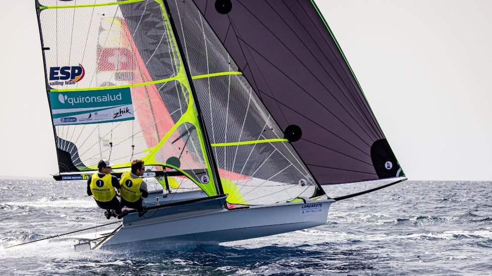 MarcaTMF's tweet photo. ⛵️ @botinmarra49, ganadores virtuales en Lanzarote a falta de la Medal Race 👏👏 ¡Enhorabuena! ➡️ https://t.co/OXG3gf3v83 https://t.co/oW6B3TK3zG