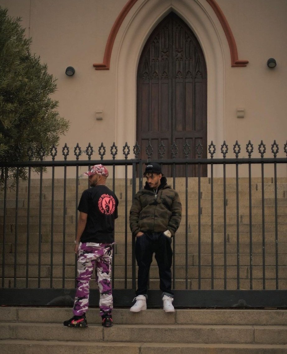 Hip_HopAfrica's tweet photo. #HipHopAfrica 🔥🔥😤😤
@Shane_Eagle @YoungstaCpt got something for you. https://t.co/DxSfQ8OAuz