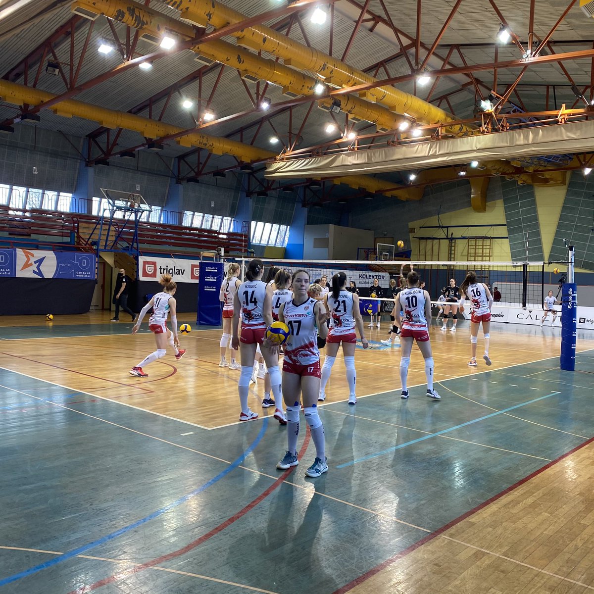 V Kamniku odštevamo minute do pričetka 1.finalne tekme <a href="/SloVolley/">Odbojkarska zveza Slovenije 🇸🇮</a> <a href="/Sport_Klub_Slo/">Sportklub Slovenija</a> !