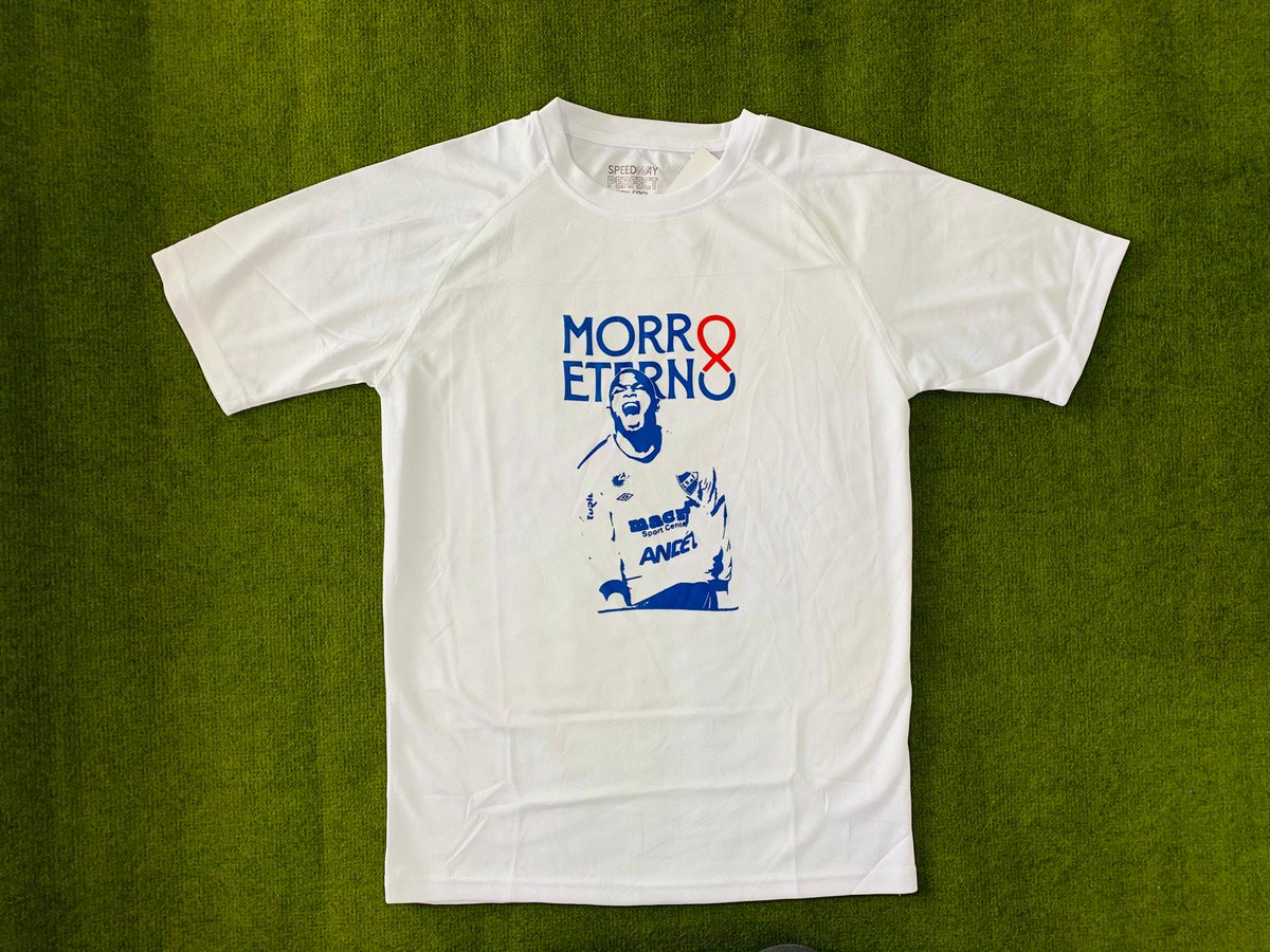 DeZurdaUy's tweet image. Estamos a 28 seguidores de los 7 mil en Tw. 
Cuando lleguemos sorteamos 7 entre los que hayan dado RT!!