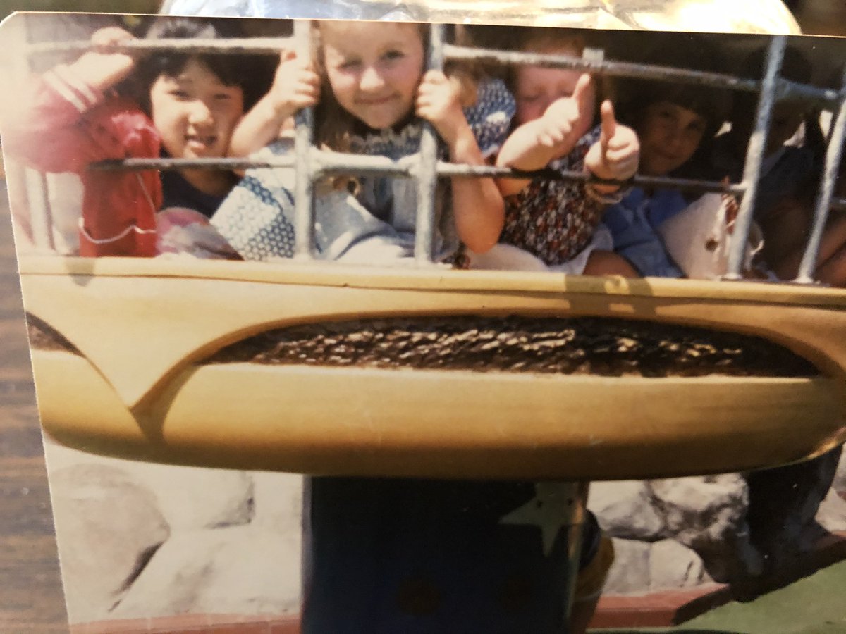 lorasland's tweet photo. Dear @hwinkler4real wanted to share how obsessed I was with you as a kid! I hope you’re keeping well and staying cool! #ehhhh 😂❤️👍🏽👍🏽 https://t.co/S9yjlD8q0W