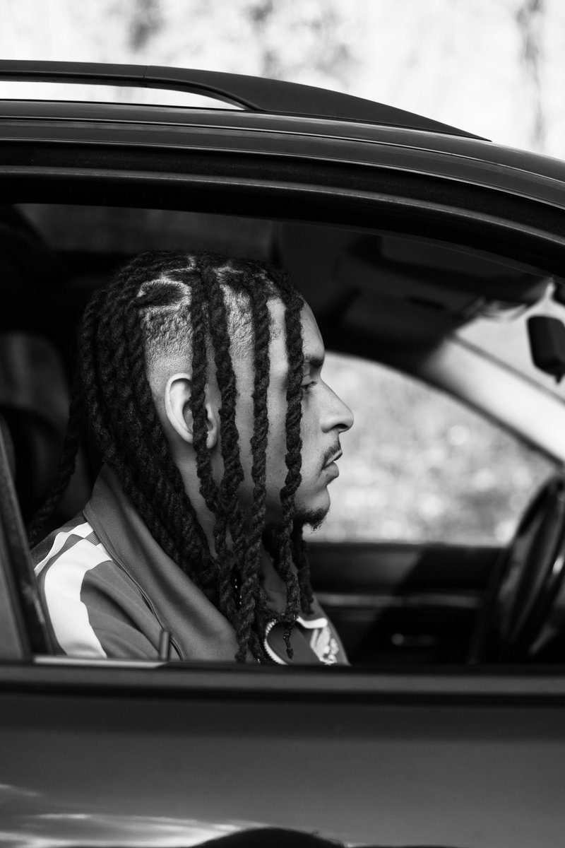 boxofficiel's tweet photo. 🌘 #MAVIE à 00h sur toutes les plateformes 📸 #FULLBLVCK #DEBROUILLARD #MIXTAPE https://t.co/xd6809HfA2