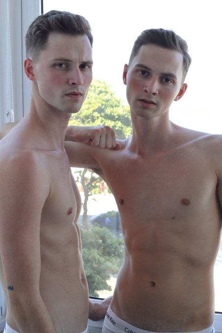 1 pic. We are thankful to our mom and dad that we are both gay ?? support with your RT please ? https://t