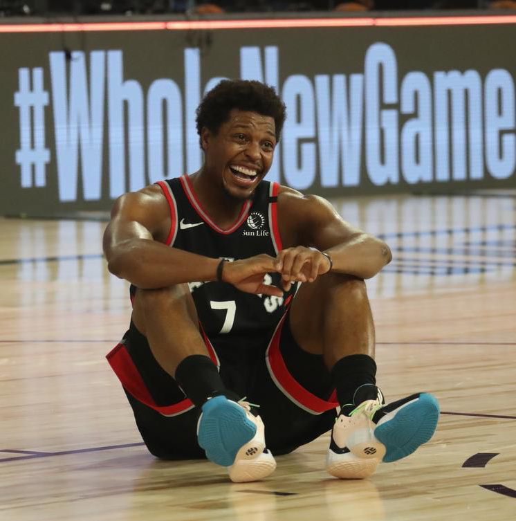 TheHoopCentral's tweet photo. REPORT: The Sixers are OUT on Kyle Lowry, Heat and Lakers still interested, via @wojespn. https://t.co/1fNKdQy7RZ