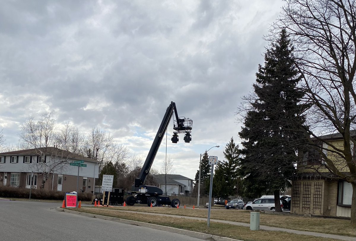 summerloverdee's tweet image. @TOFilming_EM Film set in Brampton.  AOC Acts of Crime.  Will be there today I think.  It’s the last day.