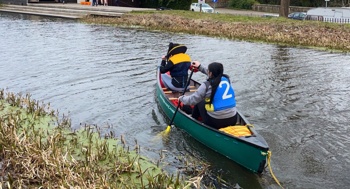 stahsdofe's tweet photo. Our third group of paddlers took to the water this week. Introduction to paddling in a straight line, steering and turning the canoe. Brilliant start to their paddlesports Award. #IamDofE #DofEwithadifference @BaillieGifford https://t.co/mOWCJK1VUE