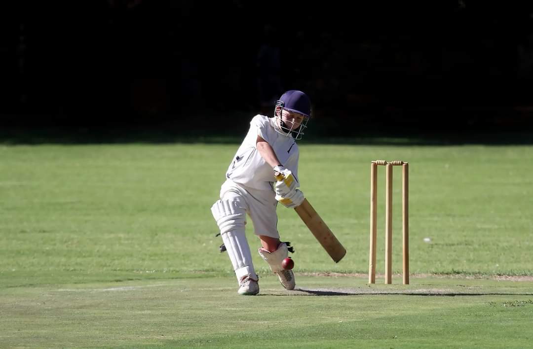 YOUR CLUB NEEDS YOUR #OTTERS!
<a href="/OttershawCC/">Ottershaw Cricket Club</a>'s junior team "#TheOtters" is on the lookout for all boys &amp; girls aged 12 or over to join their thriving and fun #cricket team. Find out more m.facebook.com/story.php?stor… #Addlestone #Ottershaw #Chertsey