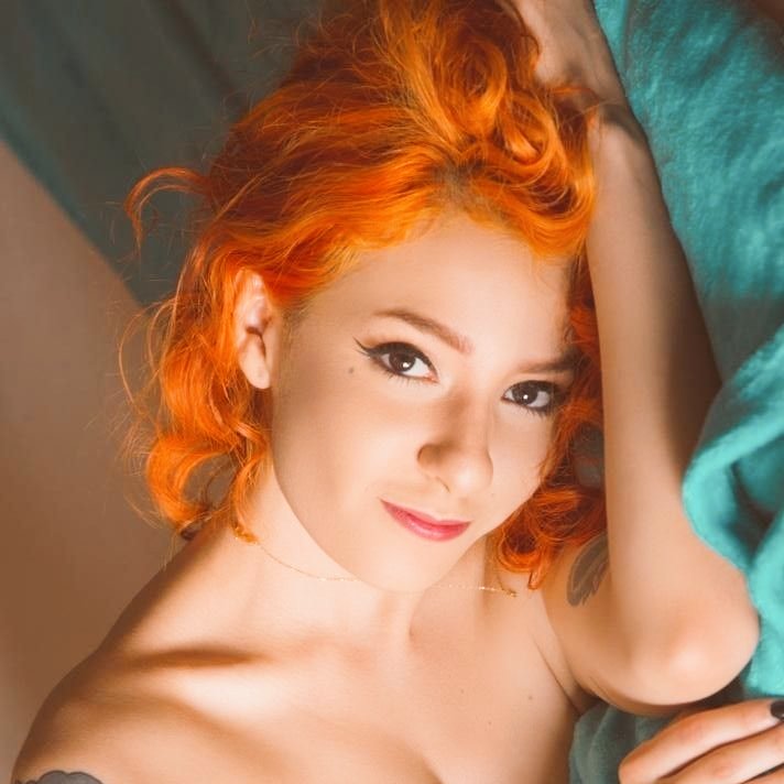 Girl betzyblack suicide Vídeos pornôs