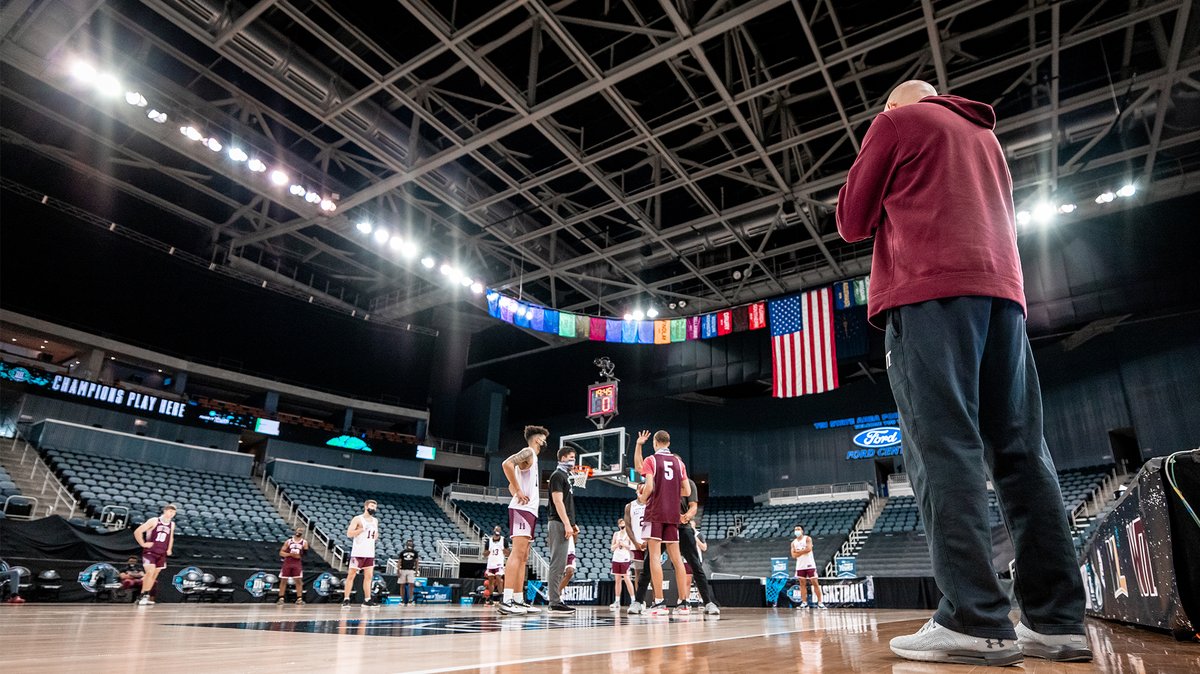 West Texas A&M Men’s Basketball (@wtamu_mbb) on Twitter photo 1️⃣ hour until tip.
📈: bit.ly/3slxACD
📺: <a href="/CBSSportsNet/">CBS Sports Network</a>
🖥: bit.ly/3vYmMwt
#BuffNation | #EliteEight 1️⃣ hour until tip.
📈: bit.ly/3slxACD
📺: <a href="/CBSSportsNet/">CBS Sports Network</a>
🖥: bit.ly/3vYmMwt
#BuffNation | #EliteEight