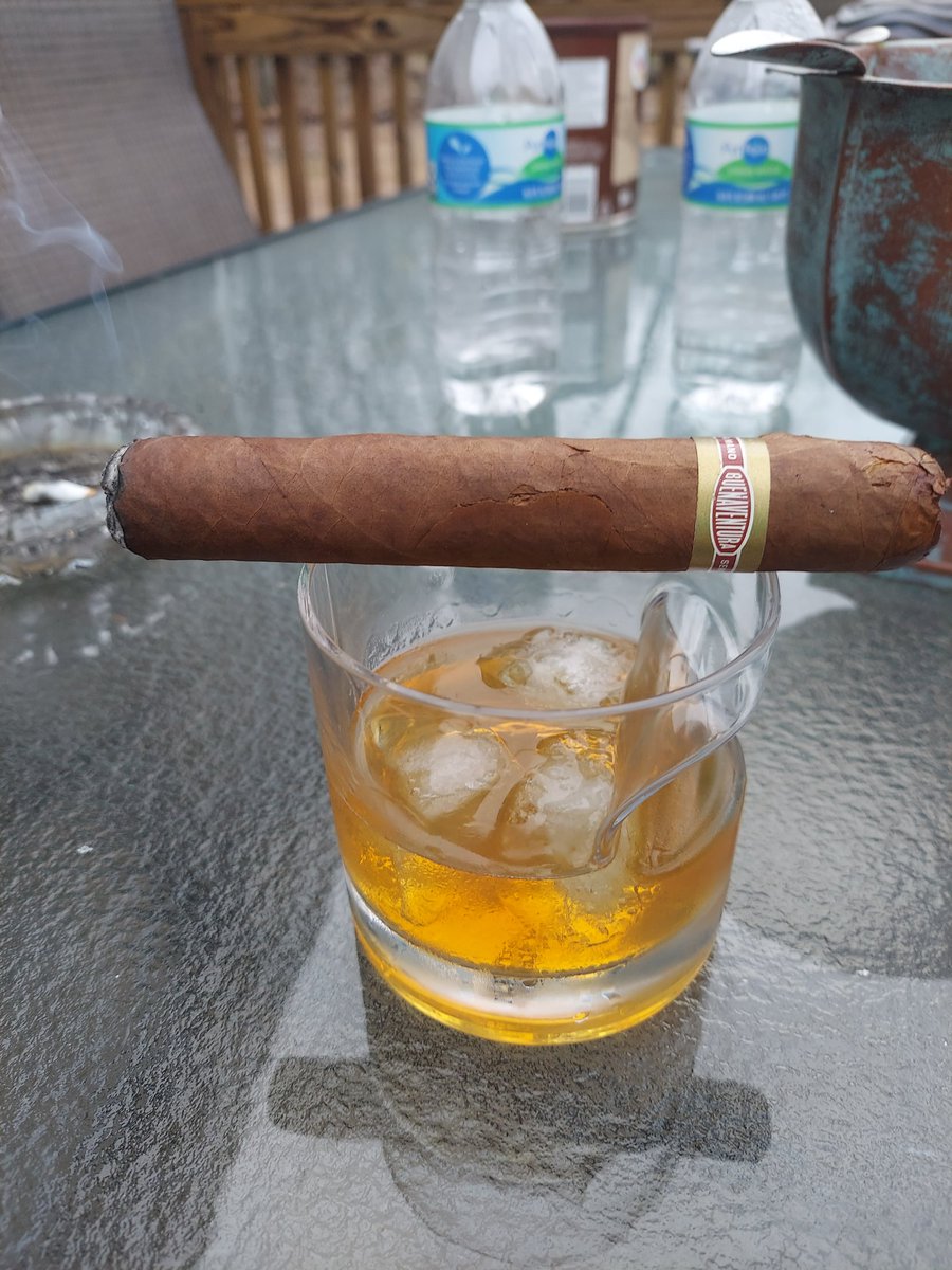 The big Meatloaf tweet media