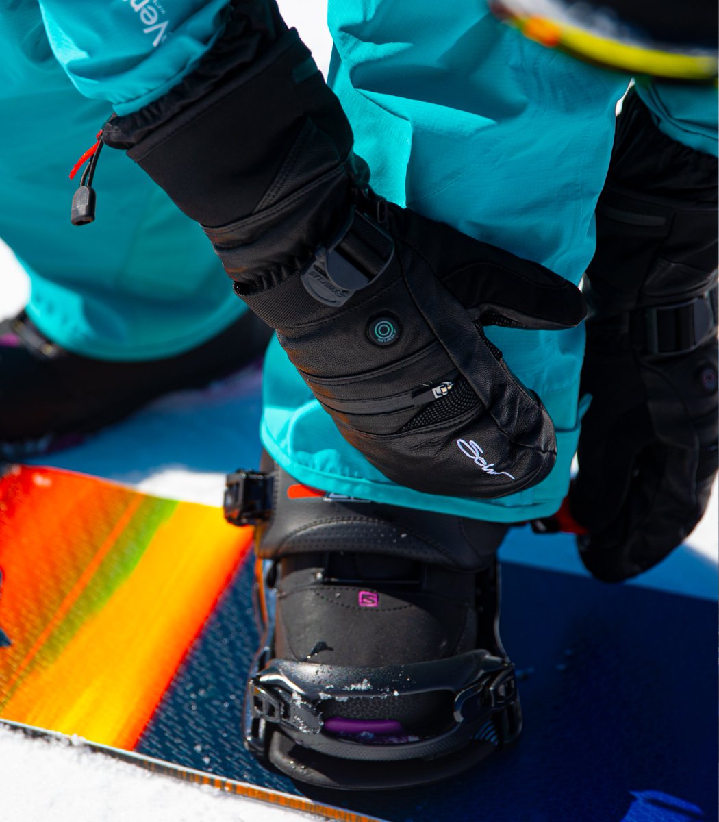 SeirusGear's tweet photo. Locked in &amp; ready for the cold with the #Heattouch Hellfire #Mitt. As the season starts to wrap, elevate next year's gear kit with #hellfire, also offered in a #glove. Keep your hands extra toasty on command. With 3 heat settings, find your optimum comfort zone📸@Grant_Gunderson https://t.co/QiYS05T0oi
