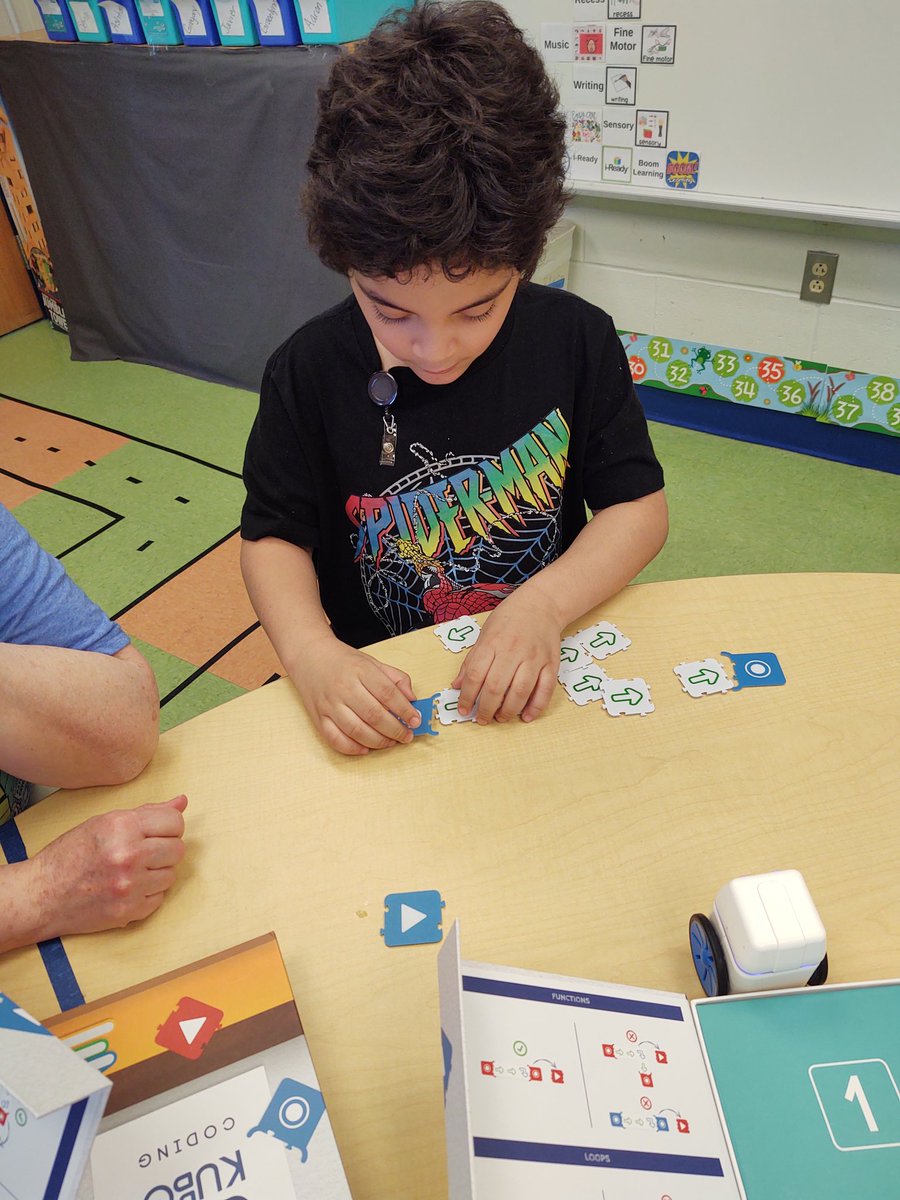 Mrs_Spurlin's tweet photo. The start of coding with Kubo! The kiddos love him. He had to go night night at the end so we could charge him. A few tears were shed b/c they didn't want to let him go #Robots4Autism https://t.co/uNJaaE0Fmm