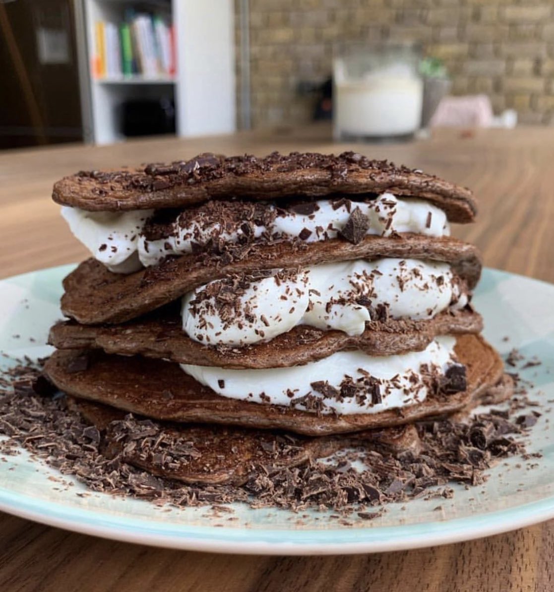 thebodycoach's tweet image. Wow 🥞😱 These chocolate bounty pancakes with coconut yogurt are incredible ❤️