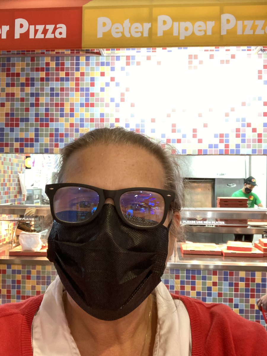 Mamma_Ritchie's tweet photo. Come support VMHS Special Forces at Peter Piper Saratoga tonight - don’t forget to say you are an Eagle! #EAGLENATION https://t.co/24fcTLxXsp