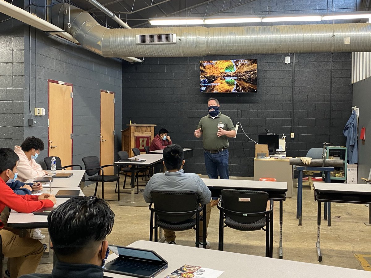The Howard School Future Ready Institutes (@howard_ready) on Twitter photo We ❤️ when guest speakers enhance classroom instruction! Thank you <a href="/SeeRockCity/">seerockcity</a>, Siskin Steel & Supply Co., UA Local 43, and <a href="/squirrelbar/">Flying Squirrel Bar</a> for educating <a href="/HustlinTigers/">The Howard School</a> students about career options, resume writing, interview etiquette, and specific industry skills. #FutureReady We ❤️ when guest speakers enhance classroom instruction! Thank you <a href="/SeeRockCity/">seerockcity</a>, Siskin Steel & Supply Co., UA Local 43, and <a href="/squirrelbar/">Flying Squirrel Bar</a> for educating <a href="/HustlinTigers/">The Howard School</a> students about career options, resume writing, interview etiquette, and specific industry skills. #FutureReady