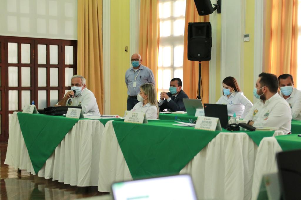 MAguilarHurtado's tweet photo. Hoy desarrollamos un nuevo Consejo de Gobierno junto al equipo #SiempreSantander. Un espacio de concertación, construcción y análisis para revisar el avance de los proyectos contemplados en nuestro Plan de Desarrollo. ¡Gestión, acción y resultados! #SantanderProgresa. https://t.co/7D5am6bMOe