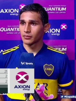 TopJrs's tweet photo. #BocavsDefe Ayer fue la 3ra asist de #Obando; junto al gol q marcó, suma 4 partic de gol en 34 PJ (0.12 x part). No mucho vs otros vol/wines izq:
#RickyCenturión: 10/24 (0.42)
#PachiCarrizo: 16/61 (0.26)
#MatiGiménez: 3/22 (0.14)
#Dátolo: 21/94 (0.22) 
#NCardozo: 56/187 (0.30) https://t.co/hCAxFlUQY7