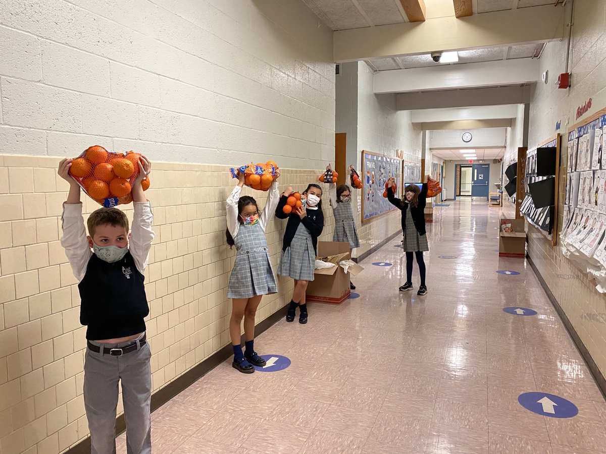 AllSaintsVALib's tweet photo. FEEDING THE HUNGRY, NOURISHING THE SOUL 🙌🏻Orange you glad to be donating to local food pantries ⁦⁩ ⁦@arlingtonOCS⁩ https://t.co/BwOFE9mYVg
