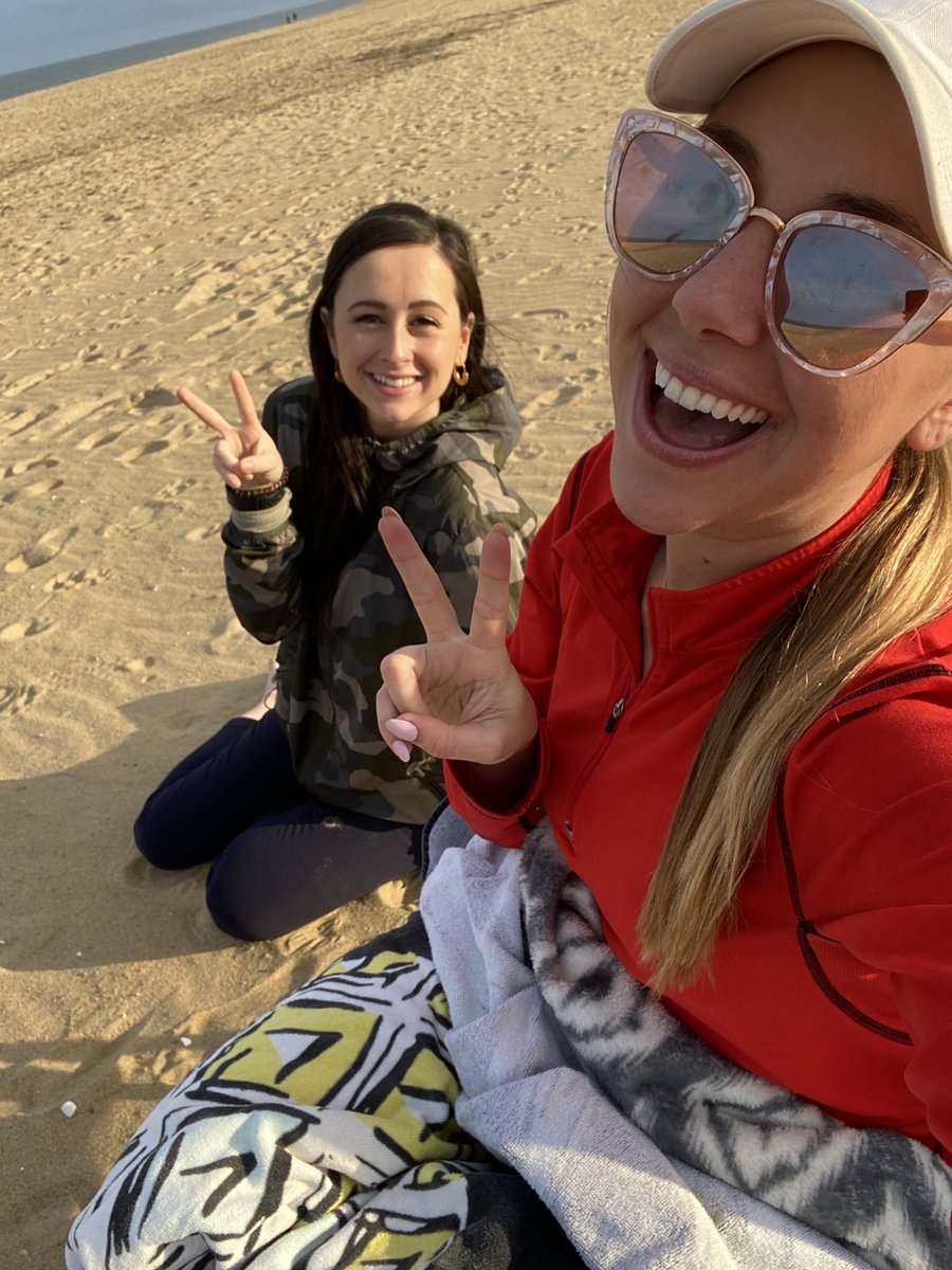 StorerB9's tweet photo. After school relaxation #teacherlove #selflove #selfcare https://t.co/KJITJUTZKz