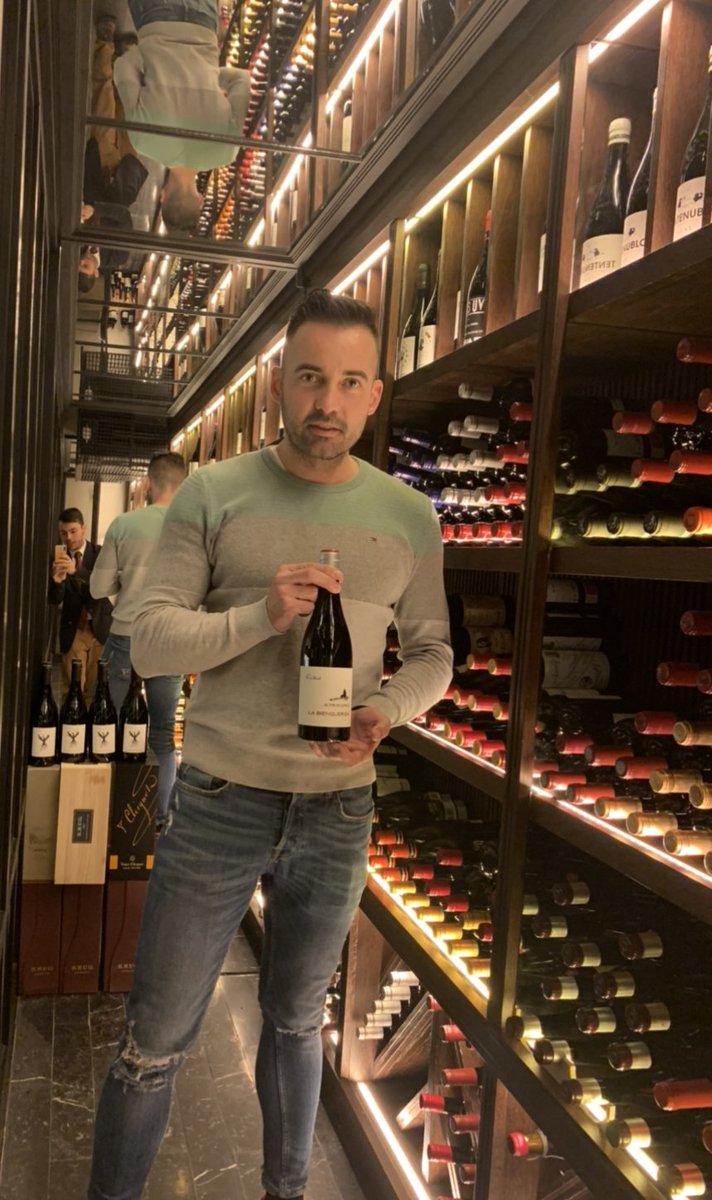 Vicente Herrero David
Vinoteca Vides
Miembro del comité de jurado de los Premios Terruño.