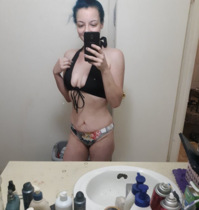 Almost there...I'm so ready for summer #sun #bikiniseason #onlyfans #confident #empowered #altporn #altgirls<a href="/tag/sun"class="tags">#sun</a><a href="/tag/bikiniseason"class="tags">#bikiniseason</a><a href="/tag/vegas"class="tags"><span>#vegas</span></a><a href="/tag/fitnessmotivation"class="tags"><span>#fitnessmotivation</span></a><a href="/tag/confident"class="tags"><span>#confident</span></a><a href="/tag/altporn"class="tags"><span>#altporn</span></a>