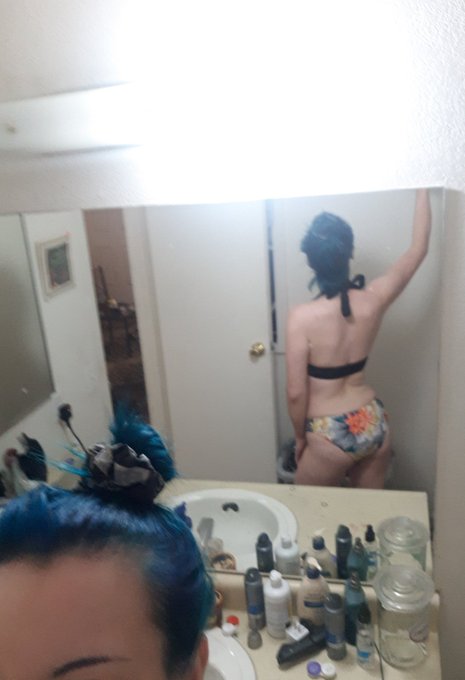 Almost there...I'm so ready for summer #sun #bikiniseason #onlyfans #confident #empowered #altporn #altgirls<a href="/tag/sun"class="tags">#sun</a><a href="/tag/bikiniseason"class="tags">#bikiniseason</a><a href="/tag/vegas"class="tags"><span>#vegas</span></a><a href="/tag/fitnessmotivation"class="tags"><span>#fitnessmotivation</span></a><a href="/tag/confident"class="tags"><span>#confident</span></a><a href="/tag/altporn"class="tags"><span>#altporn</span></a>