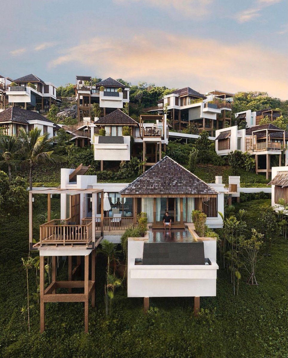 xFuzz__'s tweet photo. Tailandia https://t.co/HcwwFotf8x