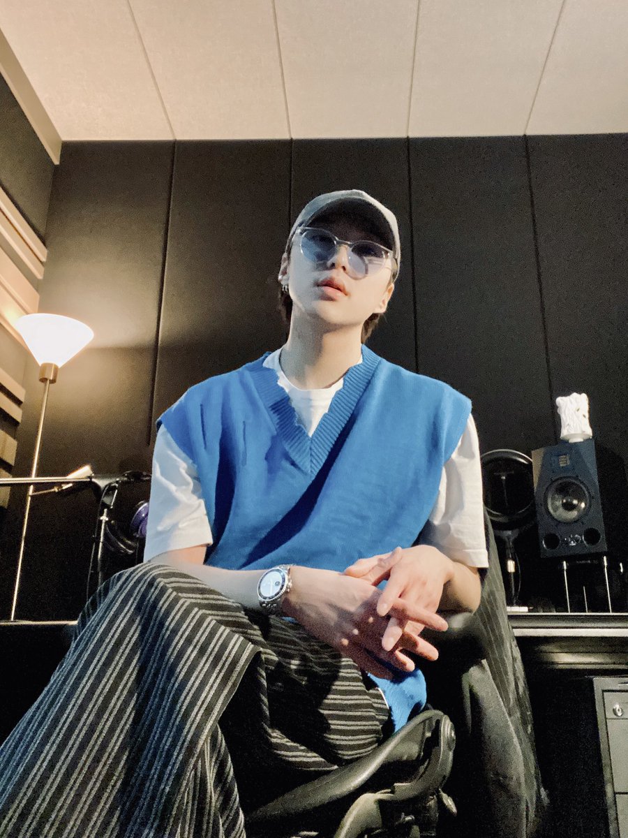 official_yoon_'s tweet photo. 부디 행복한 마음으로 주무시길🙏🏻🌙 https://t.co/LSoPMqJota