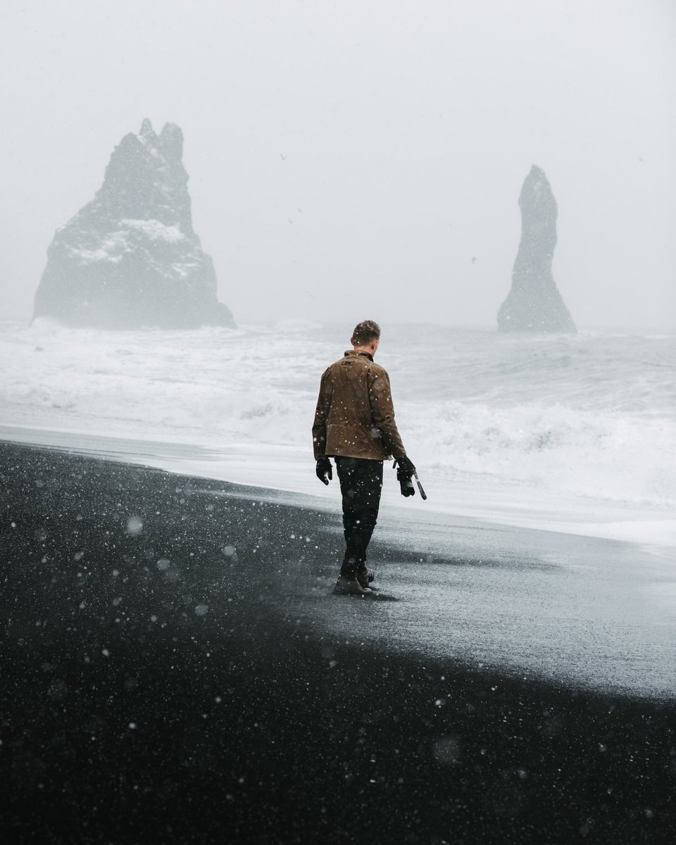 hijackharding's tweet photo. Couldn’t make it over to Iceland for that juicy lava so here’s a few icy moments from my last trip just before the world went into shutdown. Does anyone have a kayak? We can paddle to Iceland and avoid quarantine, who’s in? #iceland #sonyalpha #switchtoalpha #travel https://t.co/y2flYkXqK5