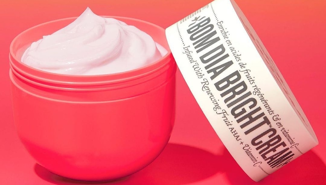 Get your skincare game on point for the summer with the Bom Dia Bright Cream <a href="/Sephora/">Sephora</a> ⁠CITYCENTRE. Pick it up today!

#midwayplaces #citycentrehouston #sephora #skincare #readyforsummer