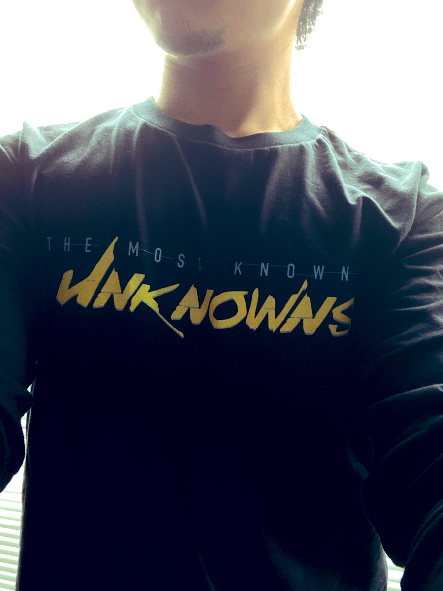 thegreyemperor's tweet photo. #tmku #themostknownunknowns #lifestyle #longsleeves #cyberpunk #neon #aesthetic #cyberpunkaesthetic #fashion #streetfashion #streetstyle #urbanwear #artofvisuals #streetwear #ネオ東京 #cyberpunkstyle #neonlights #scifiartwork #scififantasy https://t.co/rby0nUvLqz