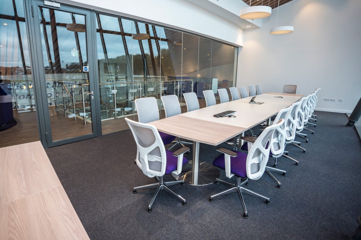 Lusso_Ltd's tweet photo. Glazed partitions for award winning projects - check out this amazing project for Caudwell's Children's Charity on our new website @BGC_Ltd @C4_Projects https://t.co/z88mLv7gWi #glazedpartitions #glass #interiordesign #architectscheshire #awardwinningprojects #constructionnorth https://t.co/IrU6lhWO7m