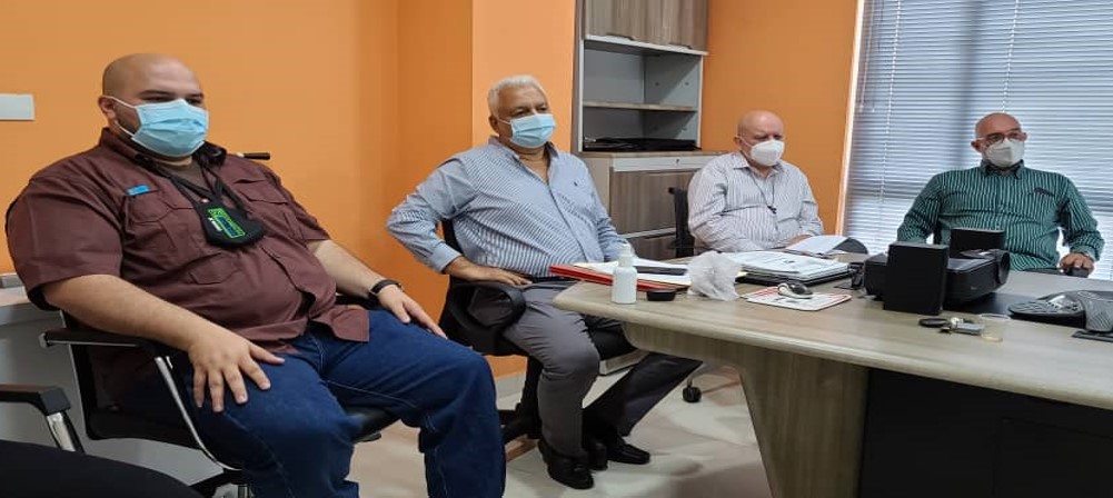 NoticiasCRN1's tweet photo. #NACIONAL// Después de 15 años, nuevamente fue constituida la cámara de comercio e industriales del estado Cojedes

👉📲https://t.co/x9aNFIwHxk https://t.co/K0aV2ozZjR
