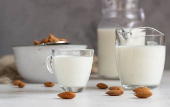 ALMOND MILK Recipe

Looking for a simple yet better way to unwind your evening(s)? This #AlmondMilk is your best shot.
It's thick, creamy, light, and comforting! Have fun!
 fiverr.com/s2/ea8a8a0d80?…