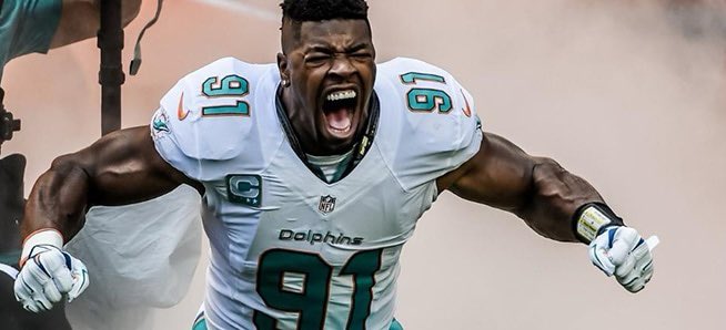 ian693's tweet photo. I’m still waiting for the Dolphins to sign this guy to a 1 day contract so that he can retire a Miami Dolphins player. #Wakezilla #FinsUp https://t.co/hArnjg4Pqu