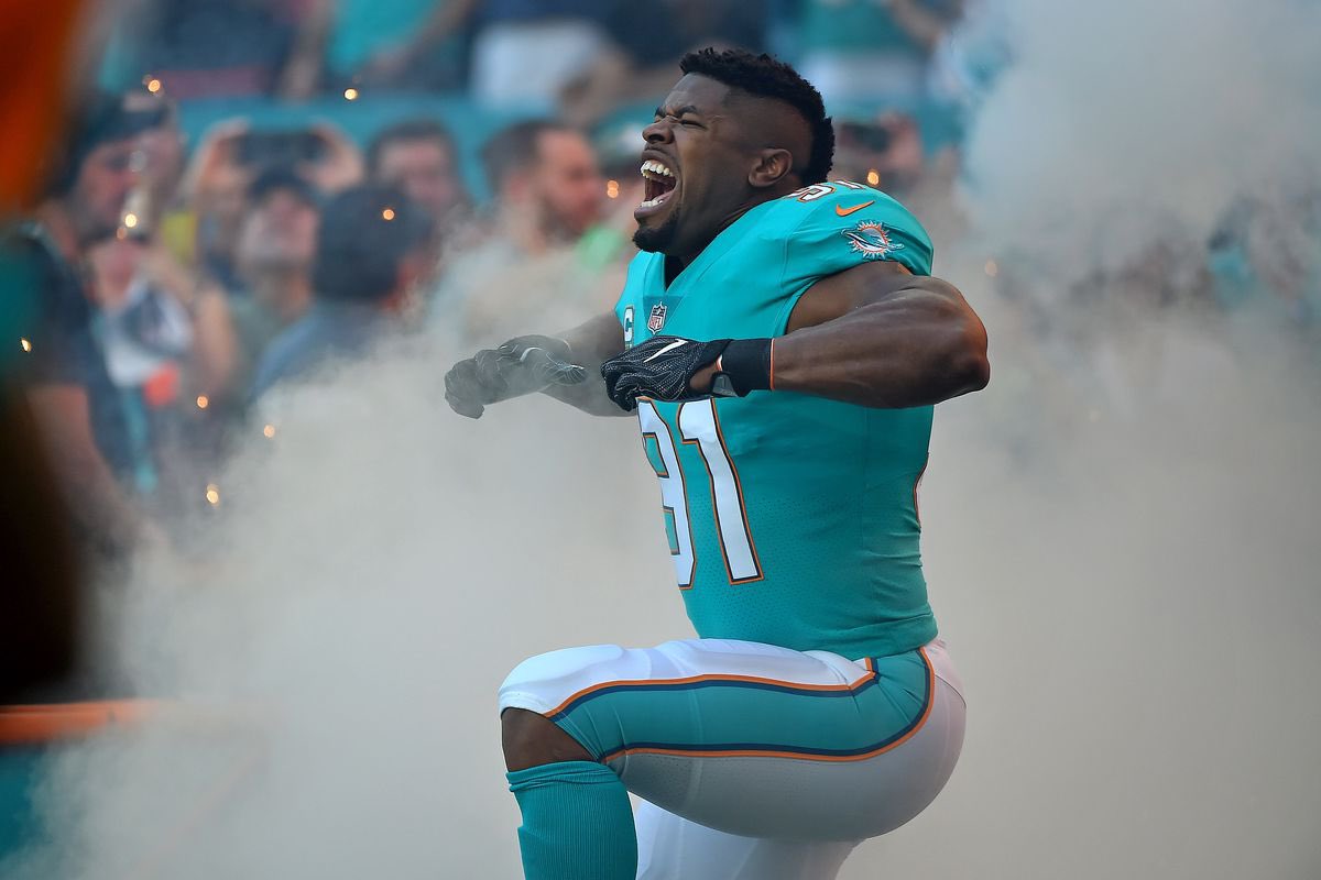ian693's tweet photo. I’m still waiting for the Dolphins to sign this guy to a 1 day contract so that he can retire a Miami Dolphins player. #Wakezilla #FinsUp https://t.co/hArnjg4Pqu