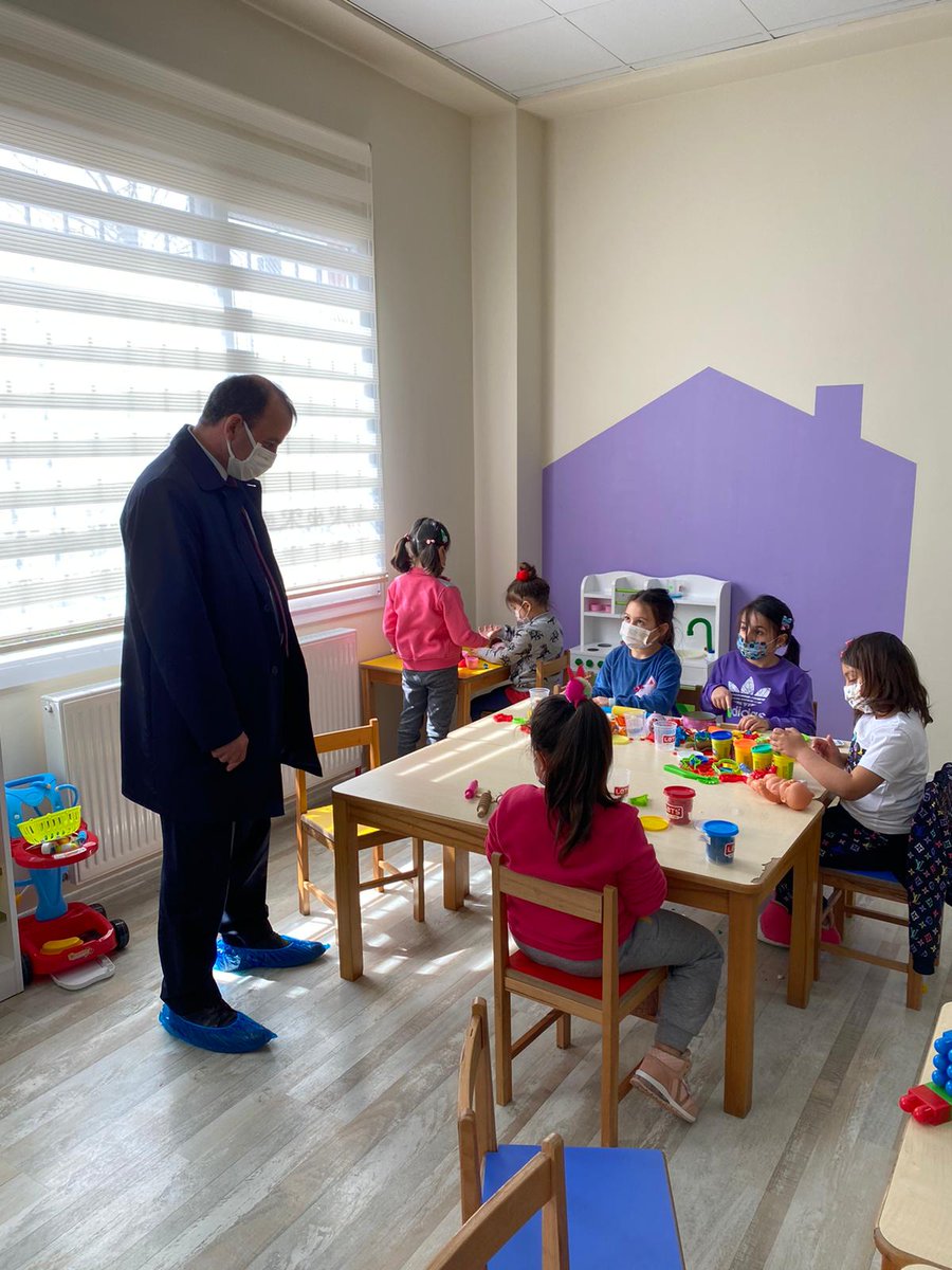 Ilçe Milli Eğitim Müdürümüz Sayın Hasan UYGUN okulumuzu ziyaret ederek incelemelerde bulundu. Sorunlarımızın çözümü hususunda gösterdiği yakın alaka için  müdürümüze teşekkür ederiz. <a href="/istanbulilmem/">İstanbul İl Millî Eğitim Müdürlüğü</a> <a href="/memleventyazici/">Levent Yazıcı</a> <a href="/BuyukcekmeceMem/">Büyükçekmece İlçe Millî Eğitim Müdürlüğü</a> <a href="/hasan_uygun91/">hasan uygun</a> <a href="/izekier53/">İrfan Zeki ER</a>