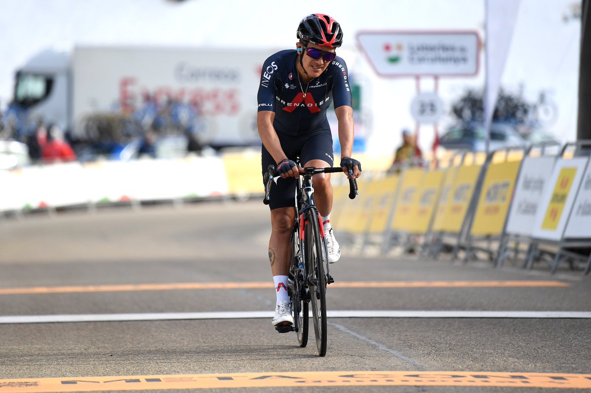 RichardCarapazM's tweet photo. Mijines! De vuelta en las montañas 🏔🤪 Muy orgulloso del trabajo de todo el @ineosgrenadiers 🙌🏽 A darlo todo en estas últimas 3 etapas 👊🏽 📸 @GettySport / @bettiniphoto https://t.co/w0qCsGxPPw