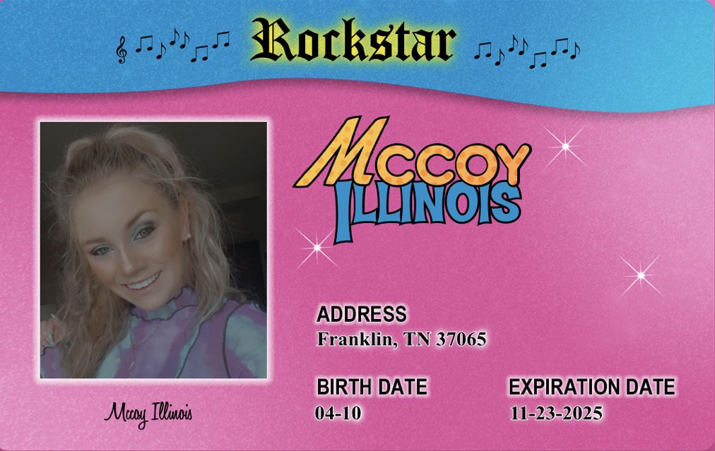 maxraemusic's tweet photo. I’m ready to Rock!! 🤘💖@hannahmontana https://t.co/yjPG5MvxqG