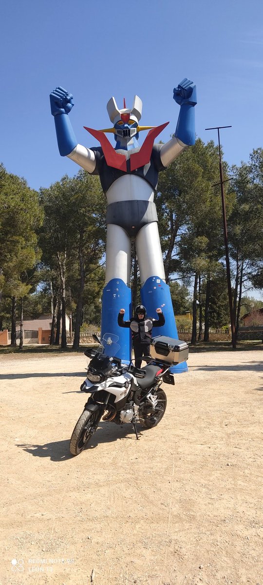 ReiderSiL's tweet photo. Es volver a ver al héroe de tu infancia, eso sí con mi GoloSina https://t.co/itO7DzfoSo