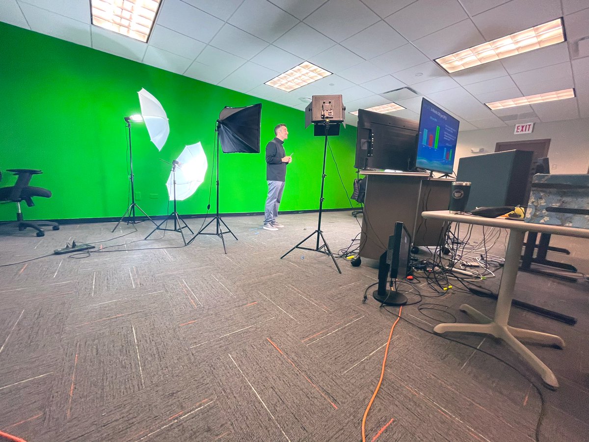 Hey GLM! 

Thanks for joining <a href="/TomMonahan10/">Tom Monahan</a> on this weeks edition of The Wave! A special thank you to Bob Woodier and <a href="/Reek4ATT/">Airek Mason</a> for joining us today. 

The next edition of #TheWave will be @ATT_ARUnited on 3.30 and ATTR on 4.1! See you then! 

#MakingWaves 🌊