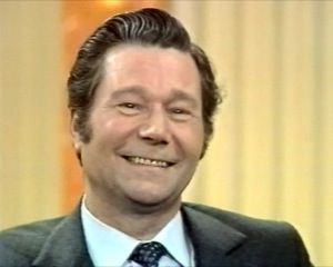 TalkingPicsTV's tweet photo. #RayAlan #RegVarney #RoyHudd #MillicentMartin TELL ME ANOTHER (1976) at 8:30pm with stories of friends in showbusiness. #TPTVsubtitles https://t.co/ESjPOVaesF