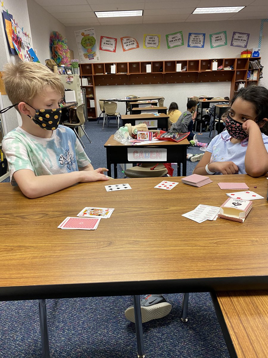 4hogsett's tweet photo. Multiplication practice! #mathwar @LindseyElem https://t.co/JOTXia4lAS