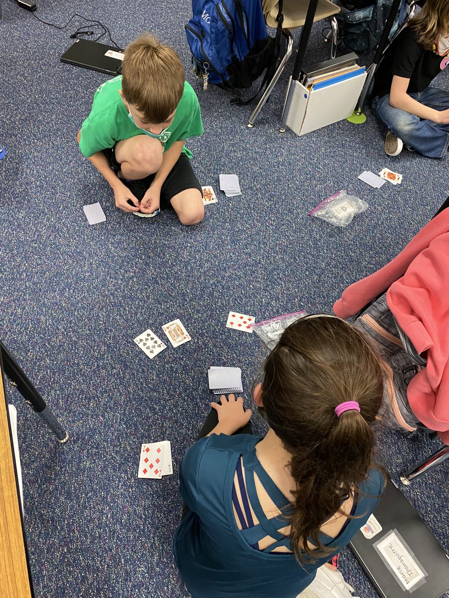 4hogsett's tweet photo. Multiplication practice! #mathwar @LindseyElem https://t.co/JOTXia4lAS
