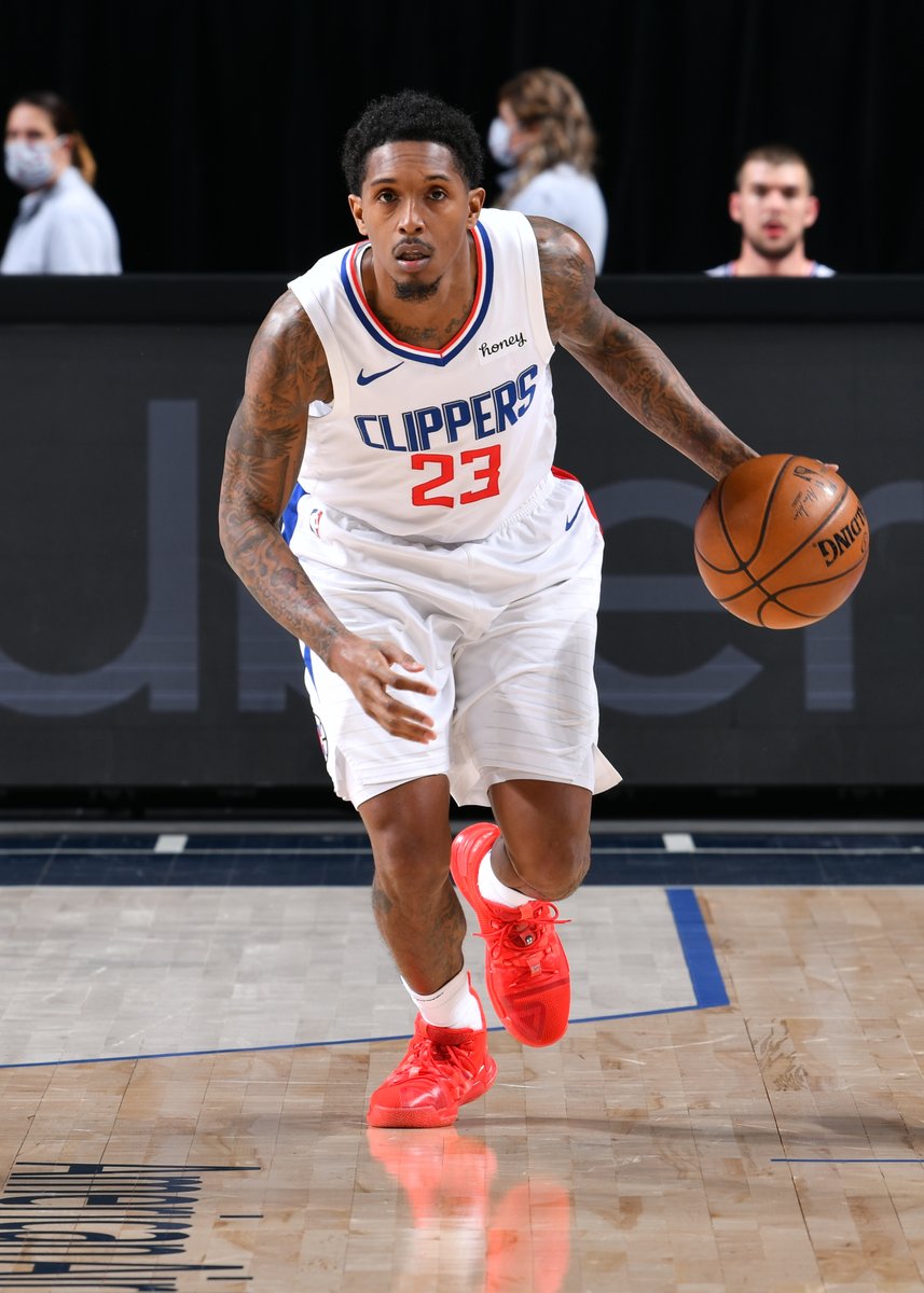 BleacherReport's tweet photo. Hawks are trading Rajon Rondo to the Clippers for Lou Williams two second-round picks and cash, per @ShamsCharania, @sam_amick https://t.co/rm8HnkzDmU