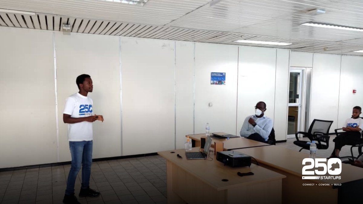 250ventures's tweet photo. Our #2nd #MarketTalk was enriching! A big thank you to @Ernest_rw, CEO of @Hexakomb for the great insights on strategies tech #startups can use to enter a market https://t.co/9oUOI7j7Cb